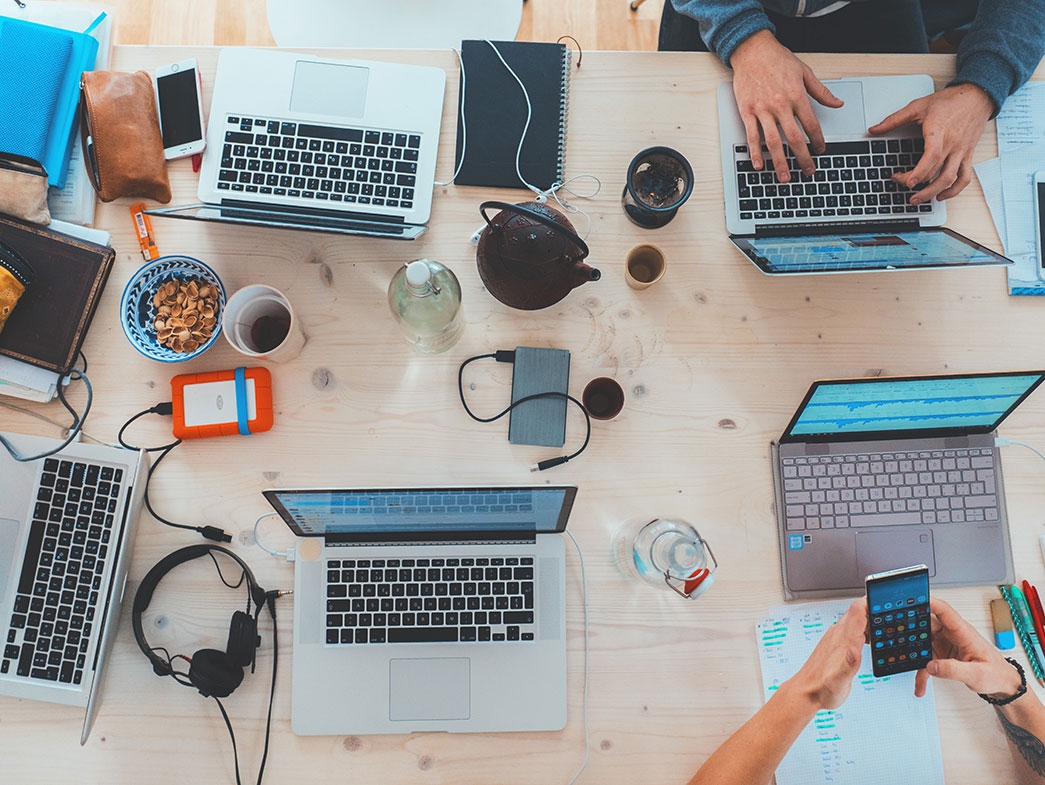 Differences Between Interim, Part-Time, and Fractional CFOs
